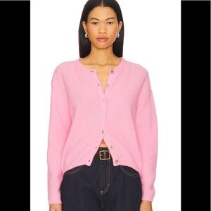 Never worn gorgeous pink American vintage sweater